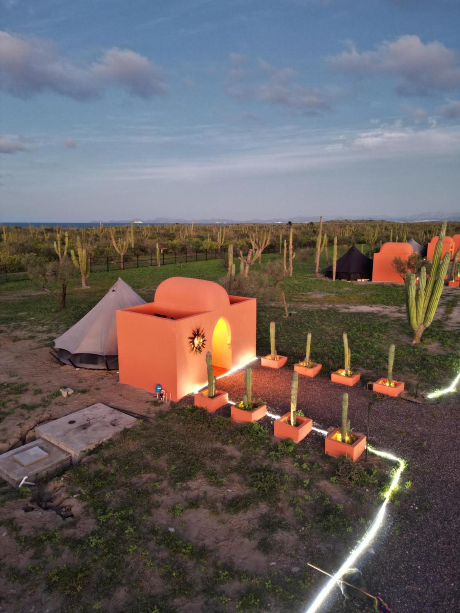 K Naj Community Glamping Hotell La Paz Exteriör bild